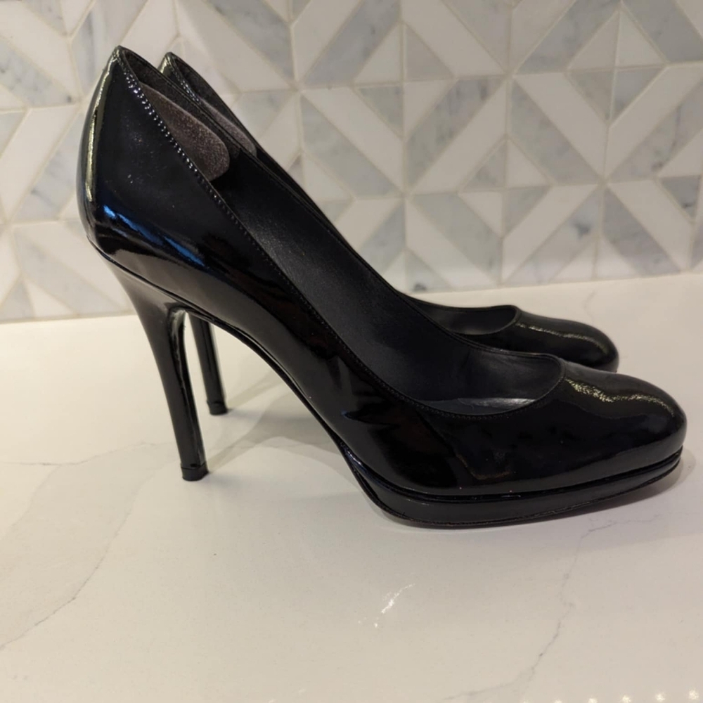 EUC - Stuart Weitzman Black Patent Leather High Heels